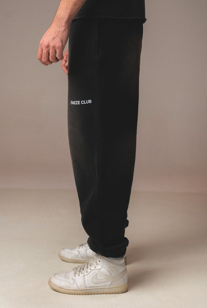 SMOKY BLACK FADED SWEATPANT